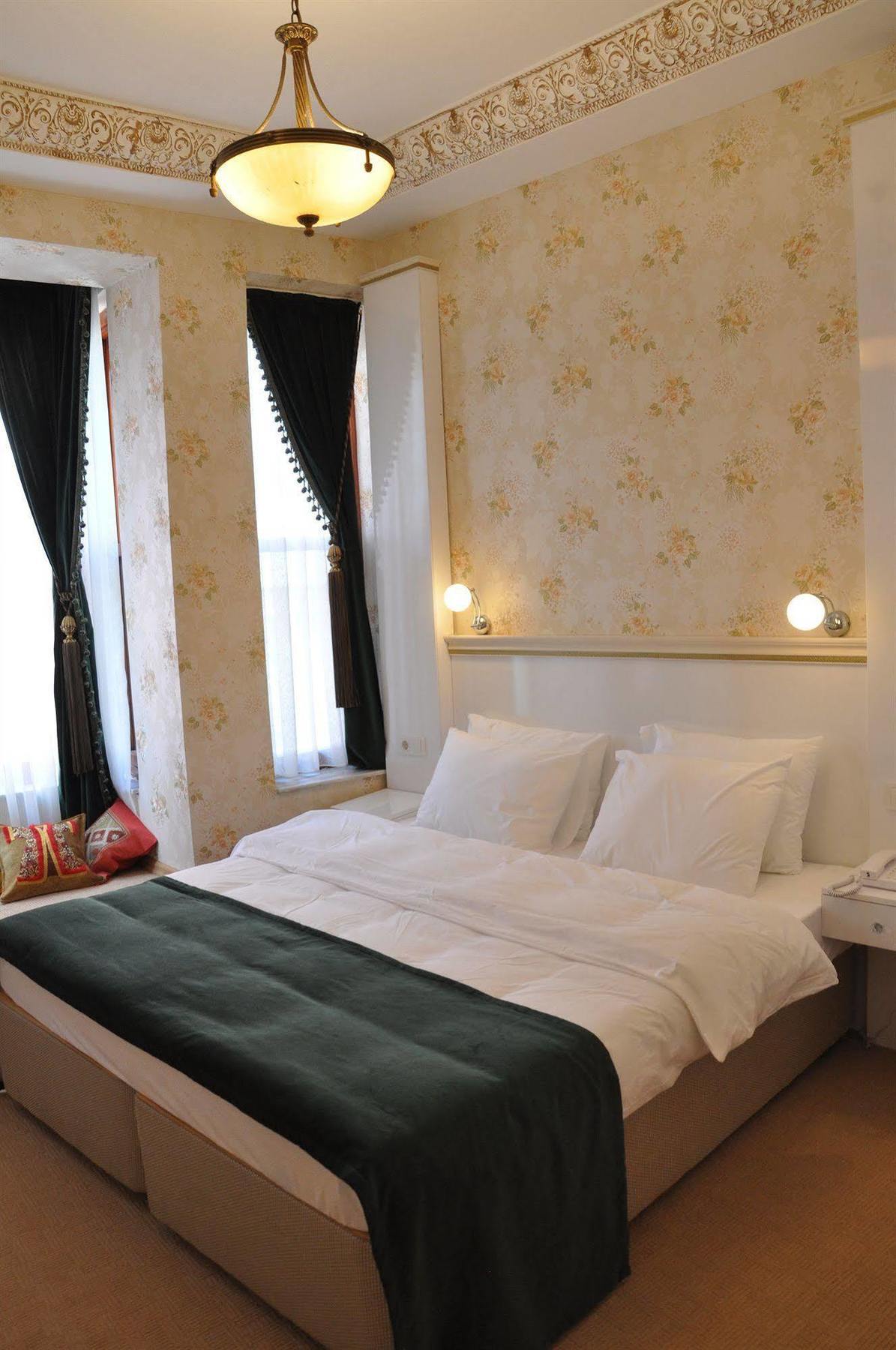 Ottoman Tulip Hotel Istanbul Exterior foto